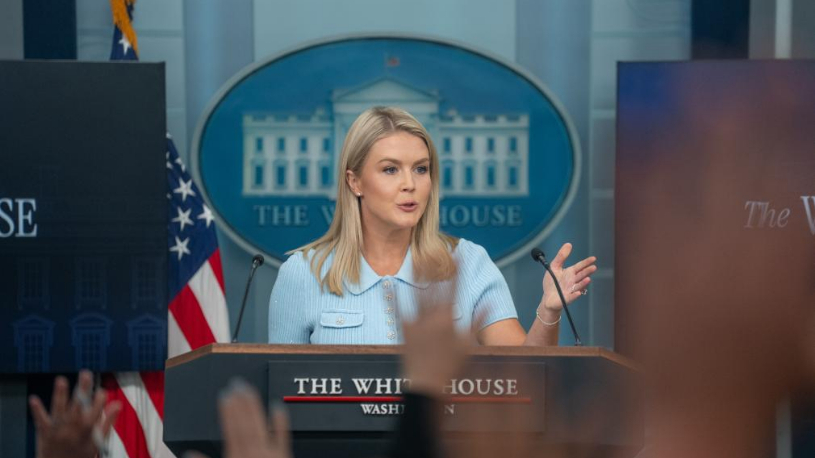 Trump signs order ending most sanctions on Syria