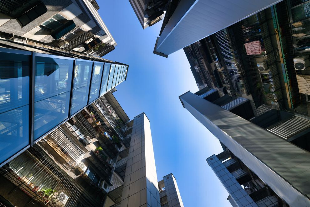 China steps up renewal of old urban residential compounds