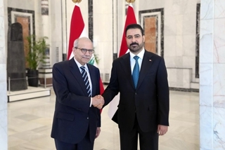 Iraqi, Lebanese PMs meet on ties, regional stability