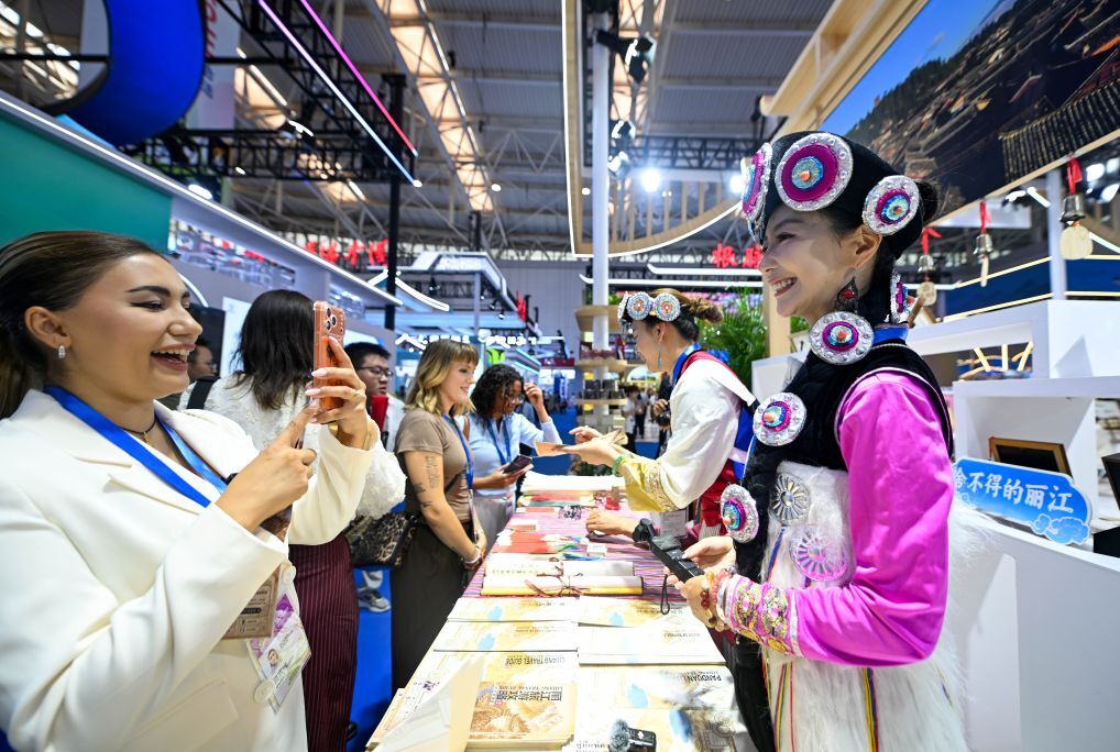 China culture-tourism expo opens with over 2,500 exhibitors
